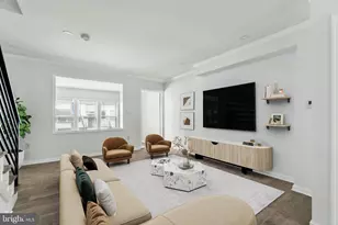 2041 S Bucknell St, Philadelphia, PA 19145 - Photo 3