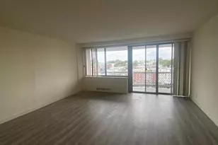 2401 Pennsylvania Ave, Philadelphia, PA 19130 - Photo 3