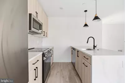 208 Vine Street #3G, Philadelphia, PA 19106 - Photo 7