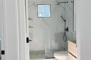 208 Vine St, Philadelphia, PA 19106 - Photo 7