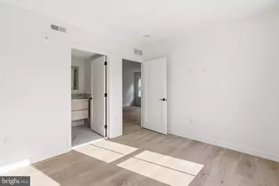 208 Vine Street #3G, Philadelphia, PA 19106 - Photo 9