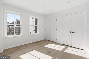 208 Vine St, Philadelphia, PA 19106 - Photo 11