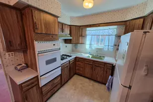 816 St Vincent St, Philadelphia, PA 19111 - Photo 5