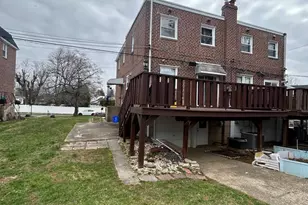 830 Pne Hl Rd, Philadelphia, PA 19115 - Photo 3