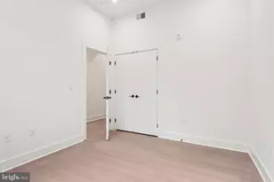 20 W Allens Ln, Philadelphia, PA 19119 - Photo 17