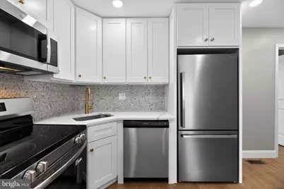 6728 Guyer Avenue, Philadelphia, PA 19142 - Photo 7