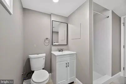 6728 Guyer Avenue, Philadelphia, PA 19142 - Photo 23