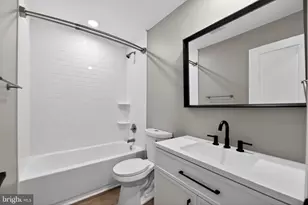 6728 Guyer Ave, Philadelphia, PA 19142 - Photo 17