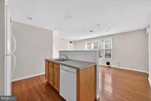 1521 N 15th St, Philadelphia, PA 19121 - Photo 15