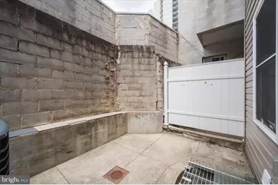 528 S 13th Street #1, Philadelphia, PA 19147 - Photo 7