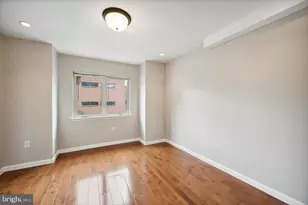 528 S 13th St, Philadelphia, PA 19147 - Photo 15