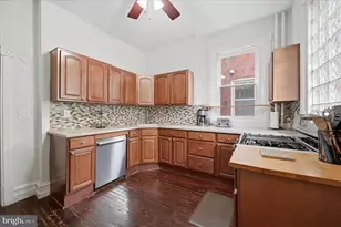 913 S Farragut Terrace, Philadelphia, PA 19143 - Photo 9