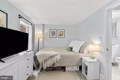 1639 Addison Street, Philadelphia, PA 19146 - Photo 7