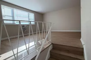 2343 Hoffnagle St, Philadelphia, PA 19152 - Photo 3