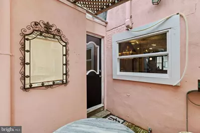 630 Fitzwater Street, Philadelphia, PA 19147 - Photo 11