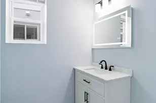 2013 Morris St, Philadelphia, PA 19145 - Photo 19