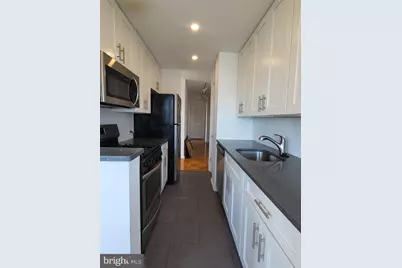 220 Locust Street #28DS, Philadelphia, PA 19106 - Photo 5