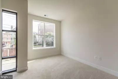 600 S 24th Street #210, Philadelphia, PA 19146 - Photo 15