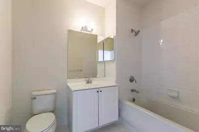 600 S 24th Street #210, Philadelphia, PA 19146 - Photo 17