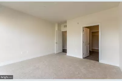 600 S 24th Street #210, Philadelphia, PA 19146 - Photo 19