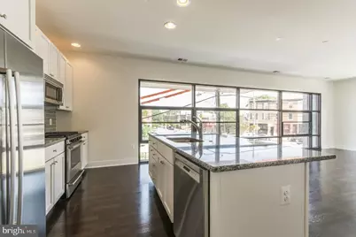 600 S 24th Street #210, Philadelphia, PA 19146 - Photo 5