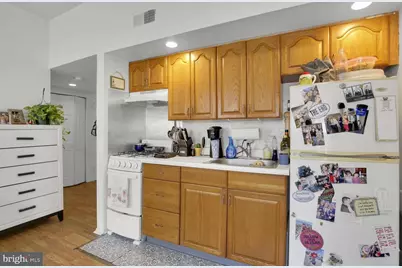 2137 Spruce Street #7, Philadelphia, PA 19103 - Photo 7