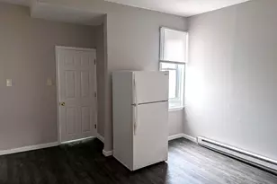 1343 W Pike St, Philadelphia, PA 19140 - Photo 7