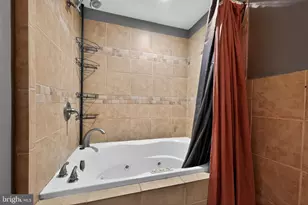 2141 E Albert St, Philadelphia, PA 19125 - Photo 11