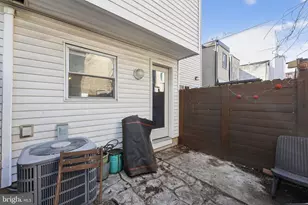 2141 E Albert St, Philadelphia, PA 19125 - Photo 13