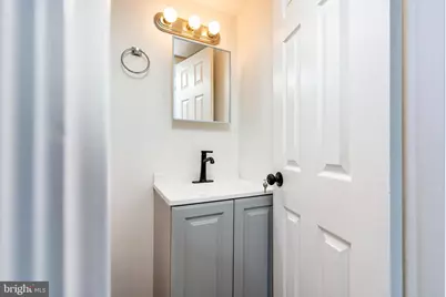 1158 E Slocum Street, Philadelphia, PA 19150 - Photo 23