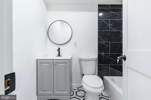 1158 E Slocum St, Philadelphia, PA 19150 - Photo 17