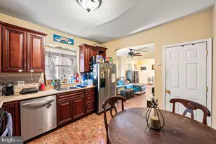 6119 Lensen St, Philadelphia, PA 19144 - Photo 9