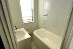 1632 S LeCount St, Philadelphia, PA 19145 - Photo 5