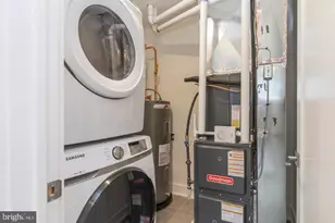 90 E Laurel St, Philadelphia, PA 19123 - Photo 19