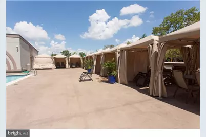 201 N 8th Street #809, Philadelphia, PA 19106 - Photo 5