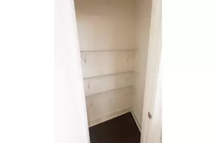 201 N 8th St, Philadelphia, PA 19106 - Photo 17