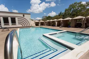 201 N 8th St, Philadelphia, PA 19106 - Photo 3