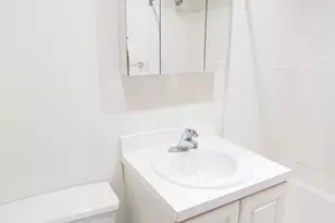 1411-3 Walnut St, Philadelphia, PA 19102 - Photo 11