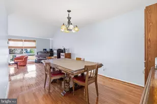 1036 Camas Dr, Philadelphia, PA 19115 - Photo 9