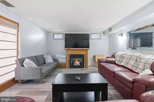 1036 Camas Dr, Philadelphia, PA 19115 - Photo 19