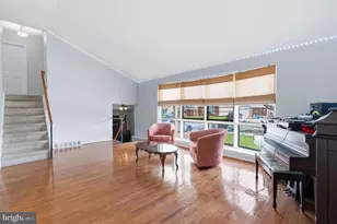 1036 Camas Dr, Philadelphia, PA 19115 - Photo 3