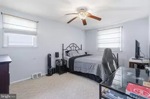 1036 Camas Dr, Philadelphia, PA 19115 - Photo 29