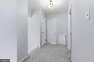 1036 Camas Dr, Philadelphia, PA 19115 - Photo 31