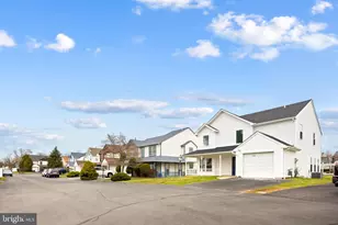 38 Magnolia Pl, Philadelphia, PA 19115 - Photo 43