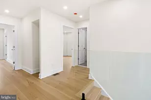 38 Magnolia Pl, Philadelphia, PA 19115 - Photo 23