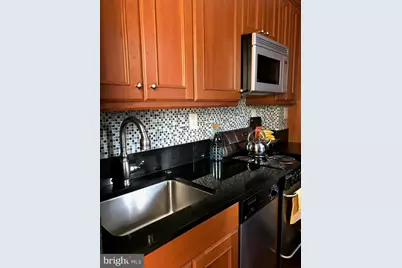 1701 Locust Street #1801, Philadelphia, PA 19103 - Photo 3