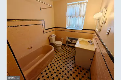 5601 Woodbine Avenue, Philadelphia, PA 19131 - Photo 17