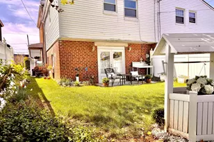 2743 Axe Factory Rd, Philadelphia, PA 19152 - Photo 39