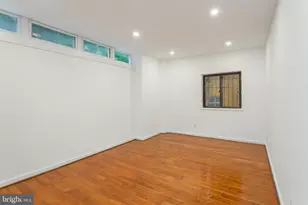 1035 Spruce St, Philadelphia, PA 19107 - Photo 27