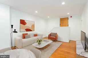 1035 Spruce St, Philadelphia, PA 19107 - Photo 15